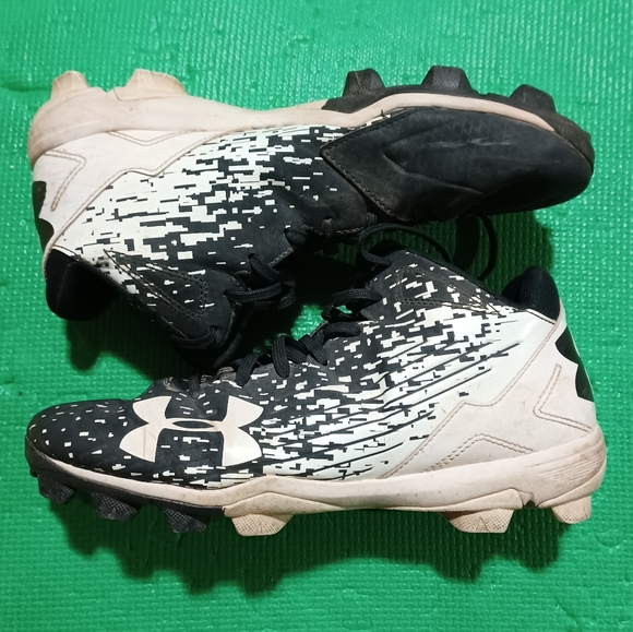 Men's Under Armour Baseball Cleats - Picture 4 of 7